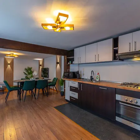 Kaya Charming 2-bedroom