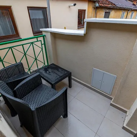 Kaya Charming 2-bedroom Appartement *