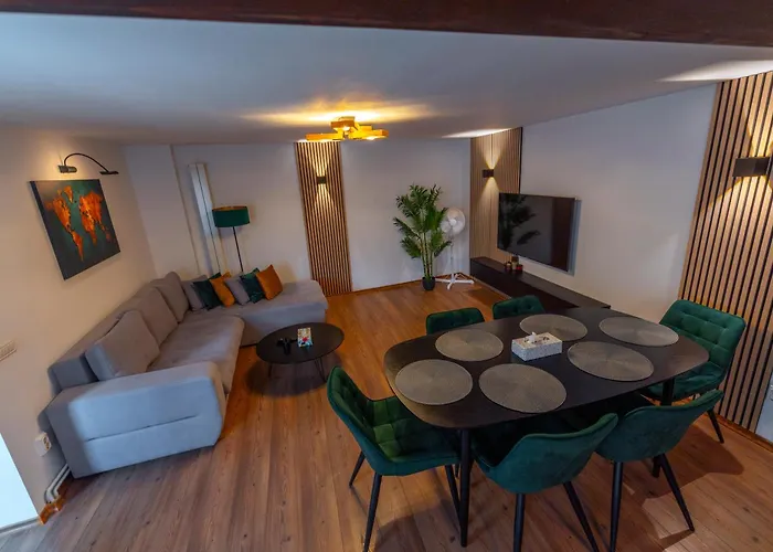 Kaya Charming 2-bedroom Apartment Brasov